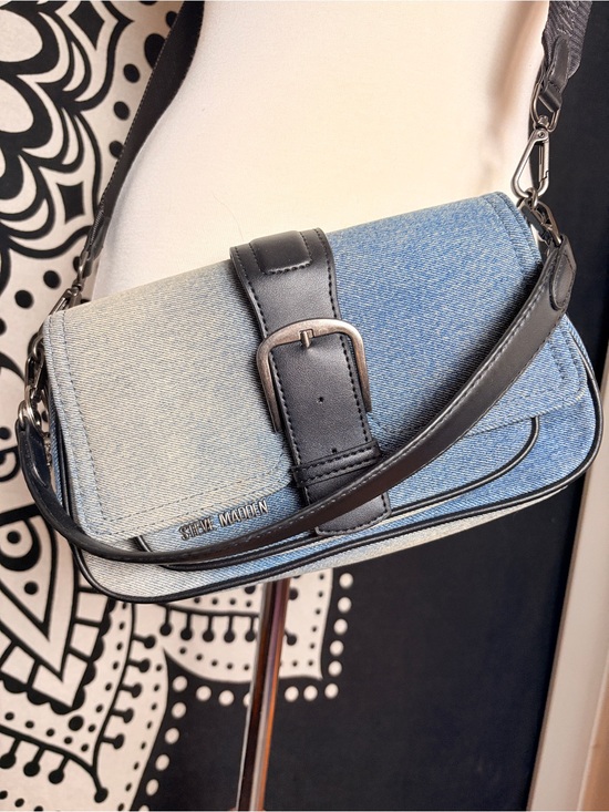 Steve Madden Handbags - ✨ Steve Madden Bag Two-Tone Denim Crossbody Purse with Black Trim